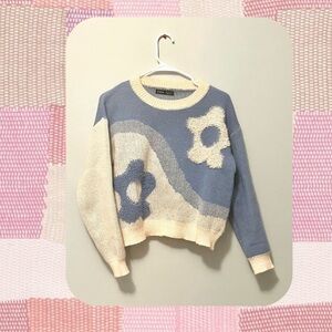 🍭 3/$15 blue & pink soft teddy retro boho flower sweater